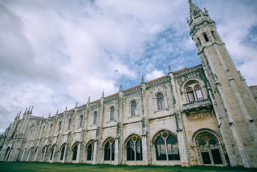 Claustro del Monasterio de los Jerónimos en Lisboa